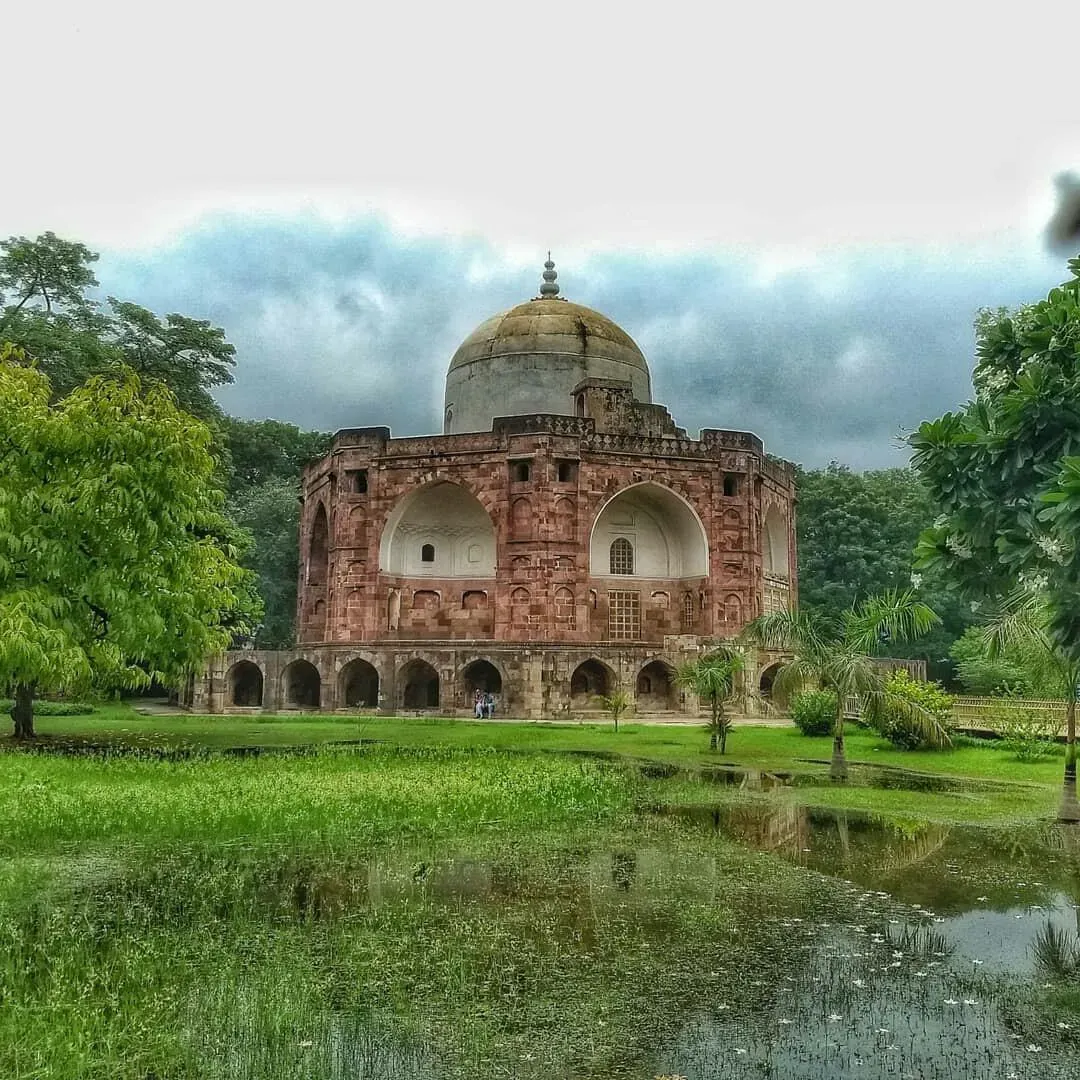 Hazira Maqbara