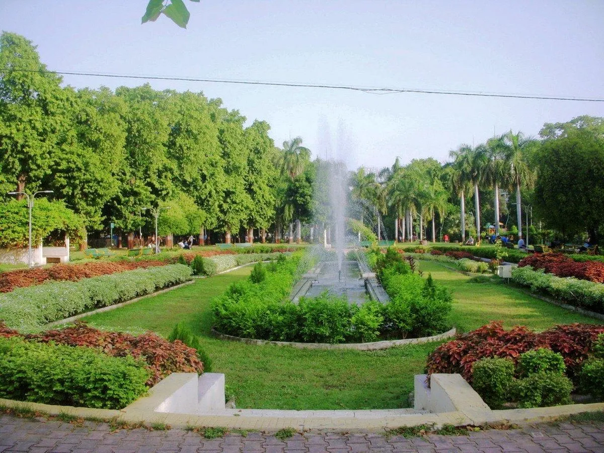 Sayaji Baug Zoo